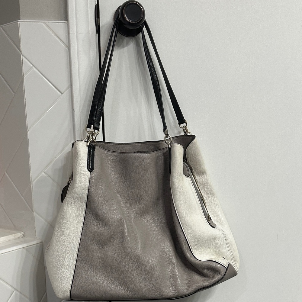 Kate Spade Black, Gray, and White Shoulder Bag - Picture 2 of 6